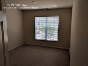 7035 Racine Way in Raleigh, NC - Building Photo - Building Photo