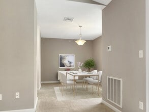 Fairwood in Guilderland, NY - Foto de edificio - Building Photo