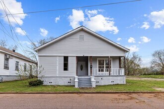 309 Iota Ave S in Birmingham, AL - Building Photo - Building Photo
