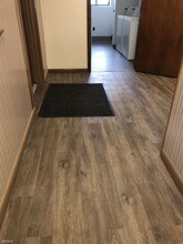 7621 Noblestown Rd in Mcdonald, PA - Building Photo - Building Photo