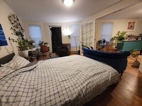 73 River St, Unit #3a in Cambridge, MA - Foto de edificio - Building Photo