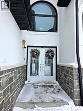 21 Noble CRT in Amherstburg, ON - Building Photo - Building Photo