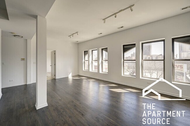 5200 N Broadway in Chicago, IL - Building Photo - Building Photo