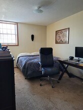 114 S Main St in Bowling Green, OH - Building Photo - Building Photo