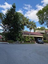 3877 Estepona Ave in Doral, FL - Building Photo