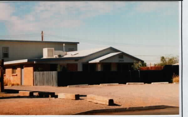 2611 N Winstel Blvd in Tucson, AZ - Foto de edificio