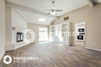 11225 Cimarron Dr in Oklahoma City, OK - Building Photo - Building Photo