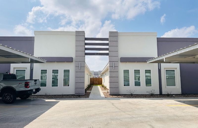 2918 W Driftwood St in Edinburg, TX - Building Photo