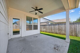 26 Tidwillow Pl in Tomball, TX - Building Photo - Building Photo