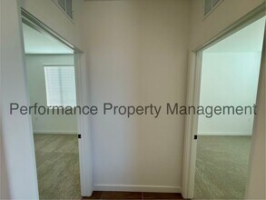 8710 Rawhide Ave in Shafter, CA - Building Photo - Building Photo