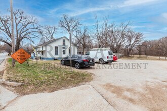 608 W 18th St N in Wichita, KS - Foto de edificio - Building Photo