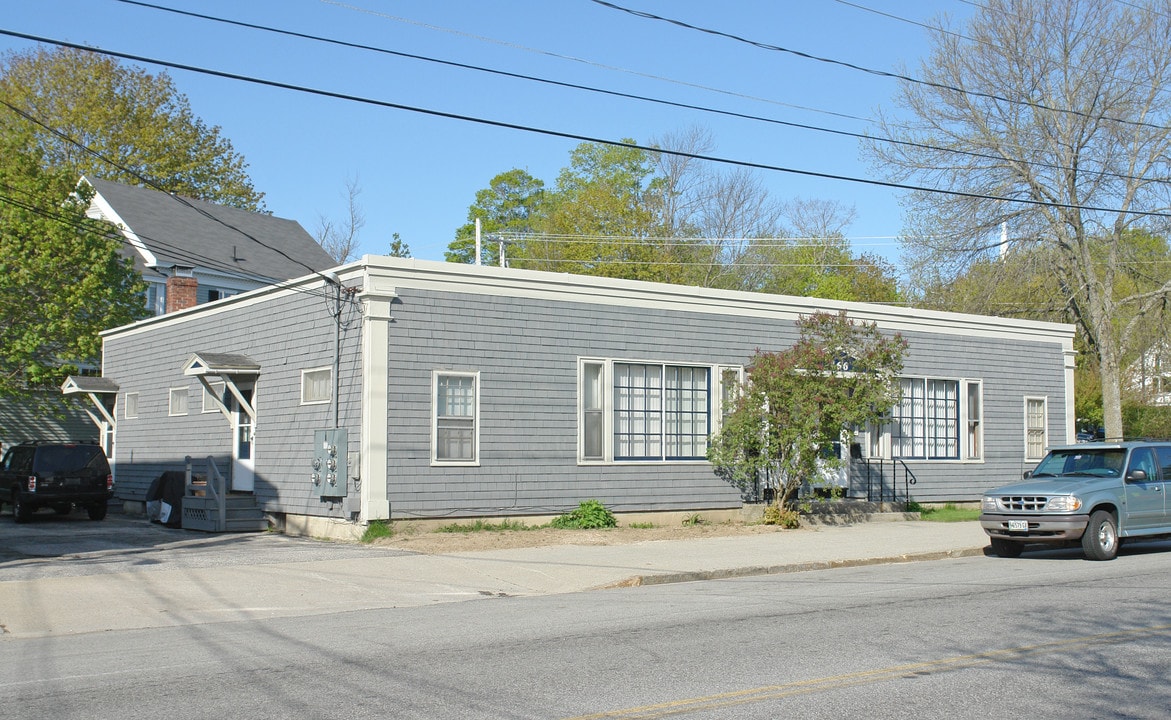 366 Main St in Yarmouth, ME - Building Photo