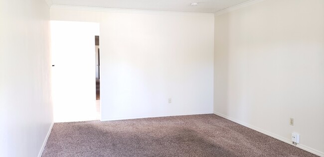 property at 1723 Sue Way