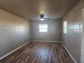 4794 Chippewa Trail in Marysville, CA - Building Photo - Building Photo