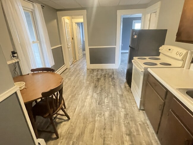 property at 9 Mt Vernon St