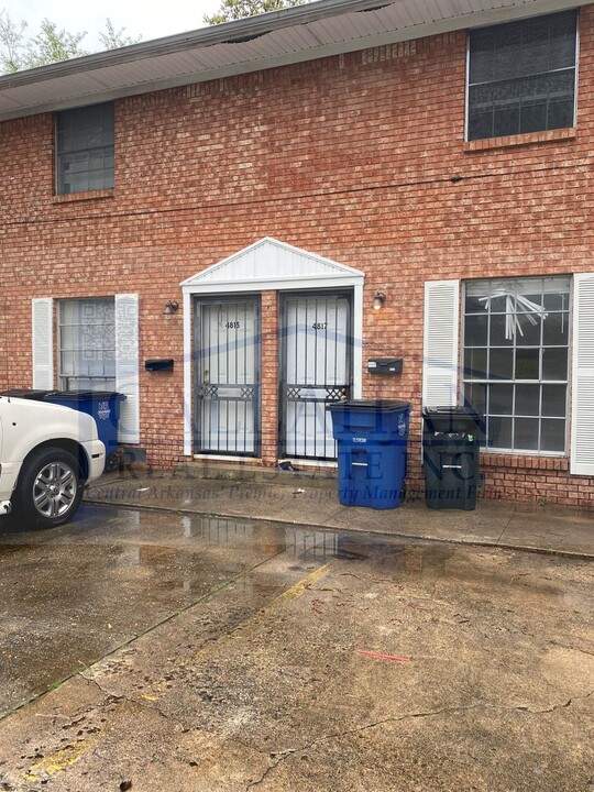 4817 Hickory Ave in North Little Rock, AR - Building Photo
