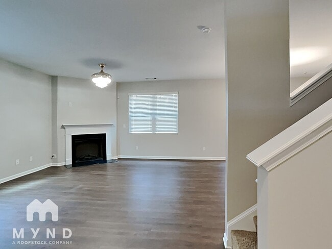 404 Lake Ridge Ln in Fairburn, GA - Building Photo - Building Photo