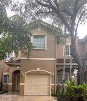8518 SW 214th Way in Cutler Bay, FL - Building Photo