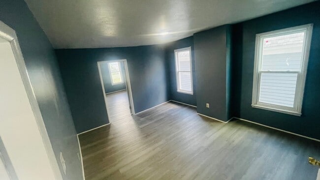 1415 Seymour Ave