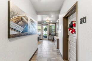 728 in Coeur d'Alene, ID - Building Photo
