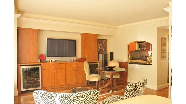 property at 150 W 56th St