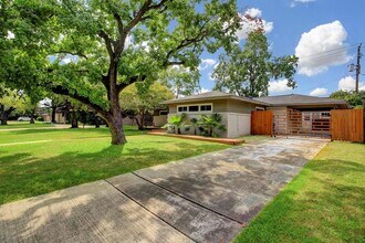 4415 Merwin St in Houston, TX - Building Photo - Building Photo