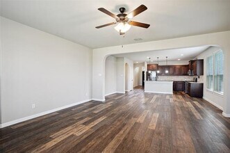 512 Lindisfarne Ln in Saginaw, TX - Building Photo - Building Photo