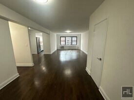 EAST 57 STREET in New York, NY - Building Photo