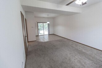 1613 Citadel Dr in Columbia, MO - Building Photo - Building Photo