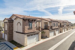 16534 Arrow Blvd in Fontana, CA - Building Photo