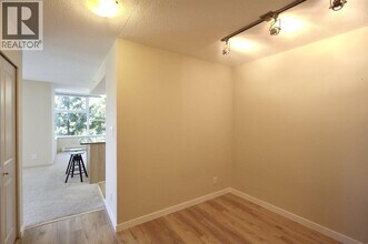 9232 University Crescent in Burnaby, BC - Building Photo - Building Photo