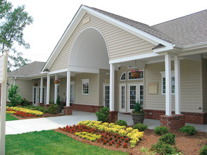 Halton Park in Charlotte, NC - Building Photo - Building Photo