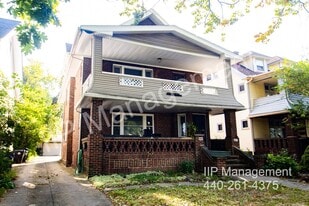 2671 E 130th St in Cleveland, OH - Building Photo