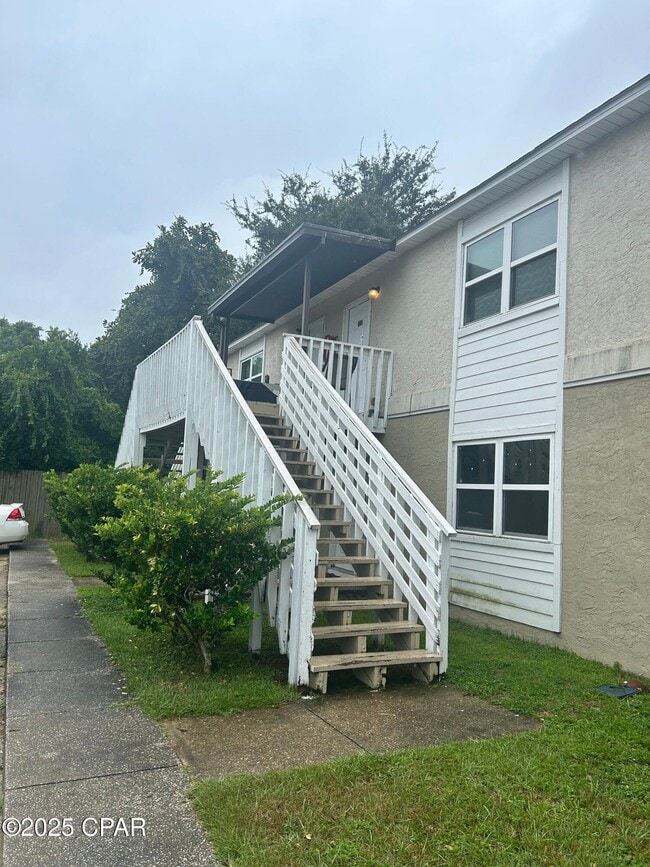 property at 3914 E 11th St