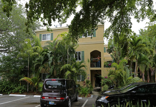 Wilton Gardens in Fort Lauderdale, FL - Building Photo - Building Photo