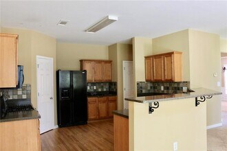 2363 Jasmine Glen Dr in Buford, GA - Foto de edificio - Building Photo