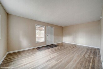 104 N Colville Rd in Deer Park, WA - Building Photo - Building Photo