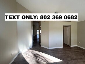 1912 Bridgehampton Pl in Brandon, FL - Building Photo - Building Photo