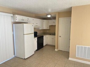 3420 Westside Dr NW in Cleveland, TN - Building Photo - Building Photo