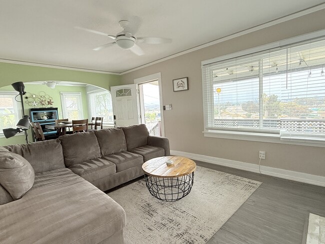 property at 1329 Gertrude St