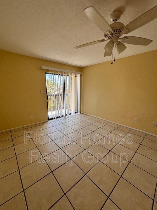 property at 2905 Winkler Ave