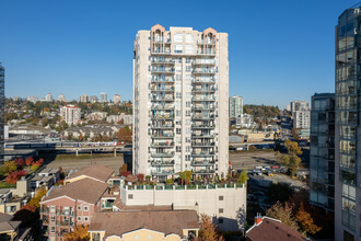 Laguna Landing in New Westminster, BC - Building Photo - Building Photo