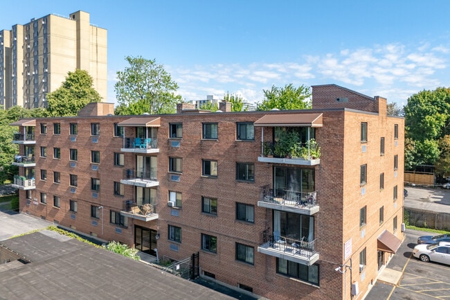 267 Linwood Ave