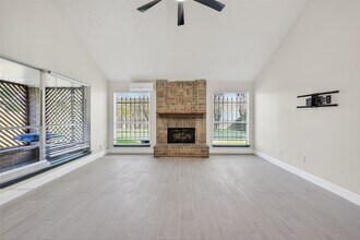 7534 8 Willows Rd in Missouri City, TX - Building Photo - Building Photo