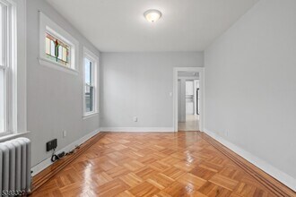 45 Norwood Ave in Irvington, NJ - Building Photo - Building Photo