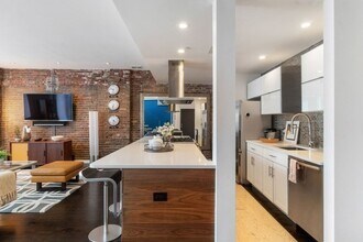 136 Arlington St in Boston, MA - Foto de edificio - Building Photo
