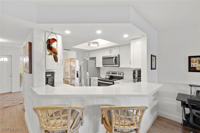 property at 840 Gulf Pavillion Dr