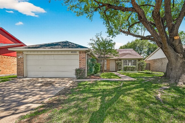 property at 4650 Glenvillage St