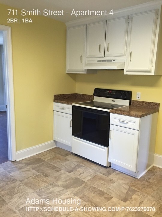 711 Smith St-Unit -Apartment 4 in Salisbury, MD - Building Photo