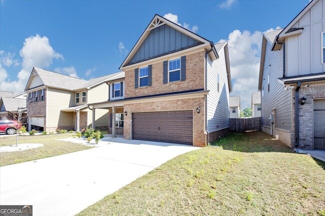 2375 Walker Dr in Hampton, GA - Building Photo - Building Photo